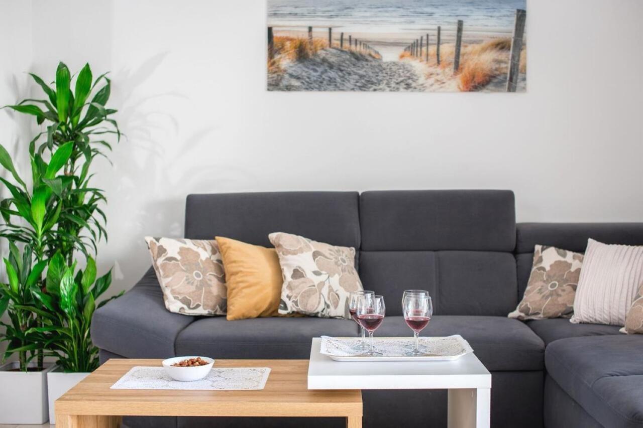 Sea View Apartment Ema Сплит Экстерьер фото